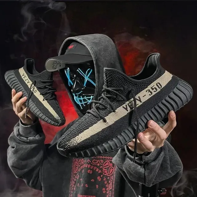 Yeezy 350 V2 Zebra