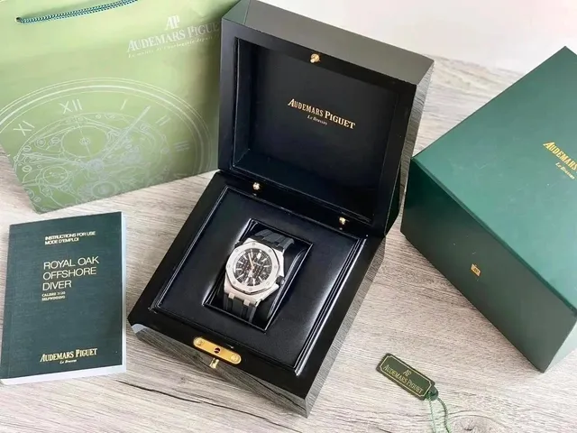 Audemars Piguet Royal Oak Offshore Diver Chronograph