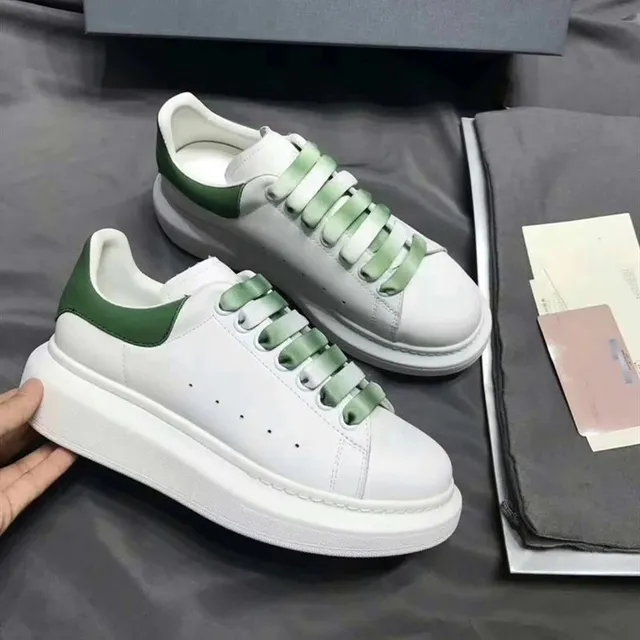绿绒尾