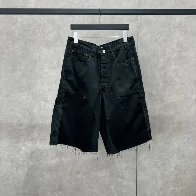Levi's 501 Shorts Black Distressed