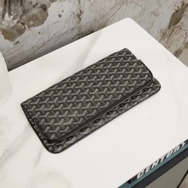 Goyard Saint Louis Clutch Goyardine Canvas