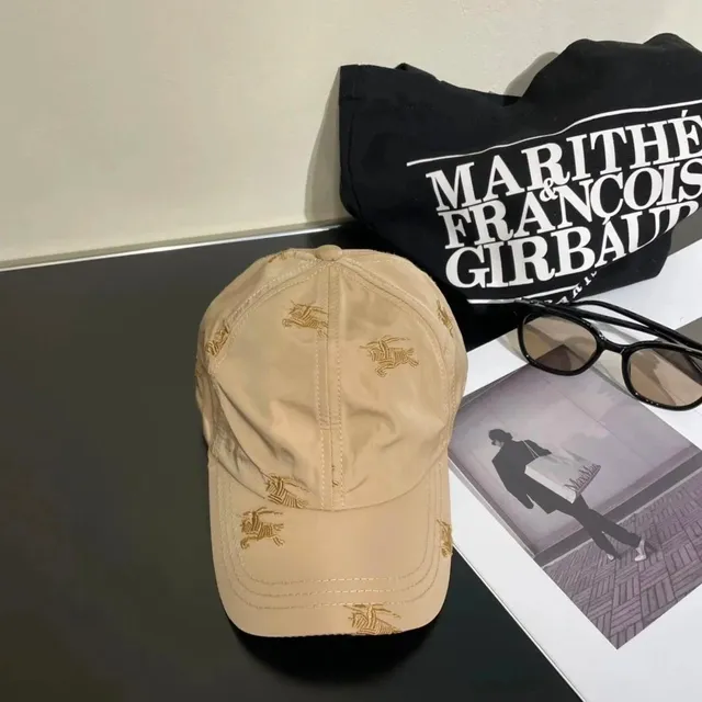 Burberry Cap Tiger Embroidery