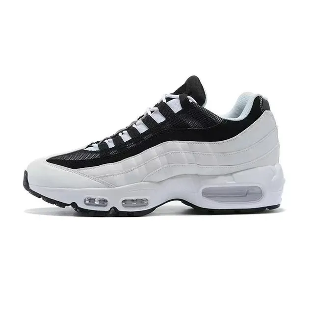 Nike Air Max 95 Essential