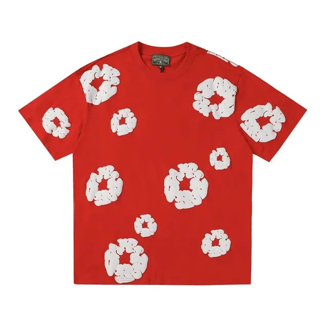 Gallery Dept. T-Shirt 3D Floral Appliqué