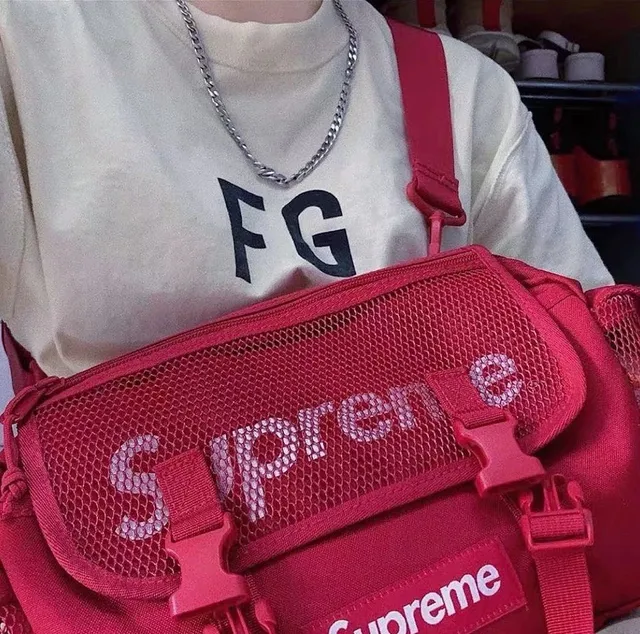 Supreme Mesh Shoulder Bag Red