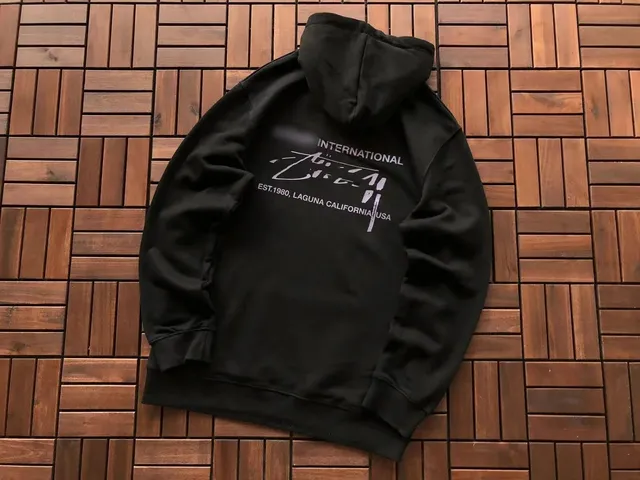 Stüssy Hoodie International Logo Print