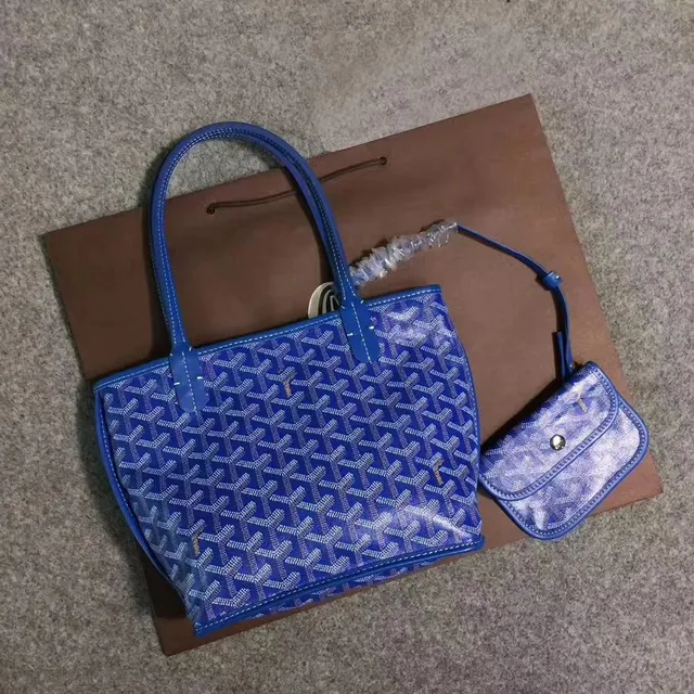 Goyard Saint Louis Tote Monogram Canvas