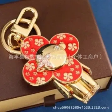 梅花红色太阳花