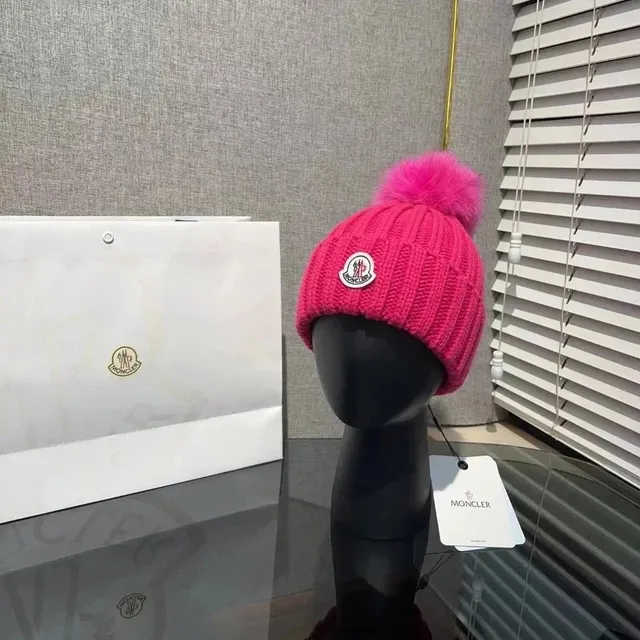 Moncler Knit Beanie Pom-Pom