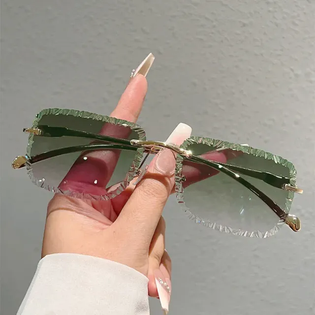 渐绿片金配件