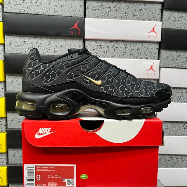 IQ0287-010 黑纹金钩