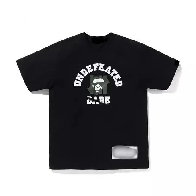 Graphic Tee Undefeated x BAPE