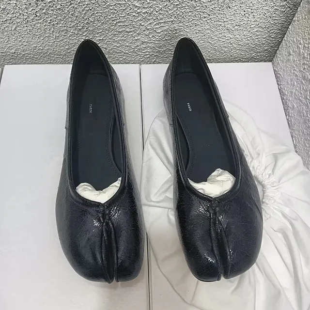 黑色爆裂纹平底无皱
