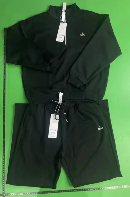 Alo Yoga Quarter-Zip Top and Jogger Set Black