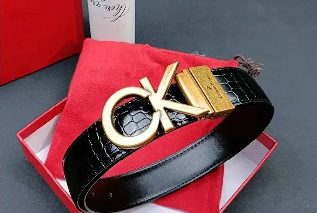 Calvin Klein CK Logo Belt Crocodile-Embossed