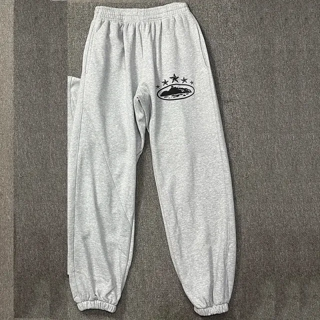 819灰色