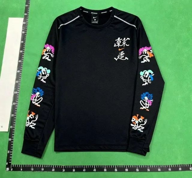 Nike × Travis Scott Long-Sleeve Performance Top Cactus Jack Graphic