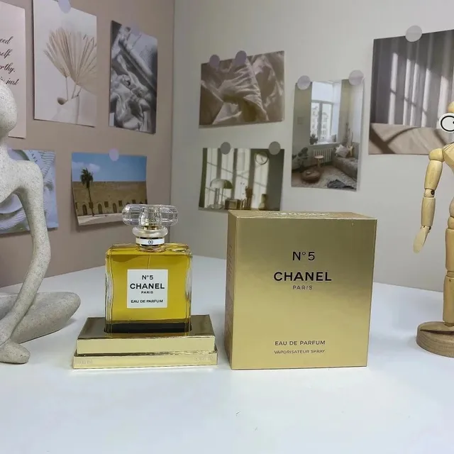 17 黄色N5礼盒香水100ml