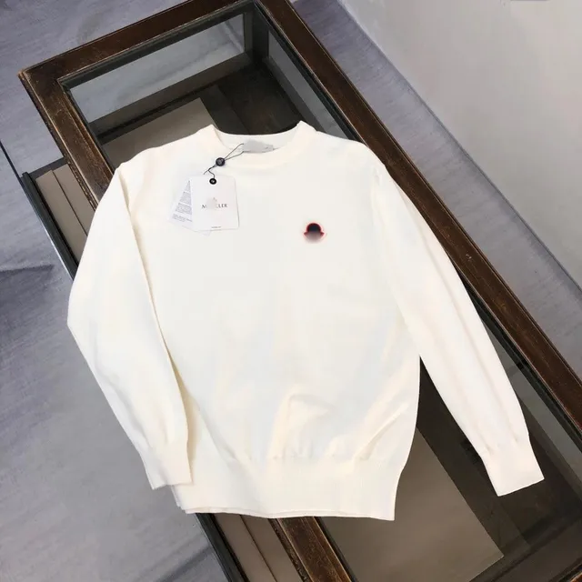 852白色