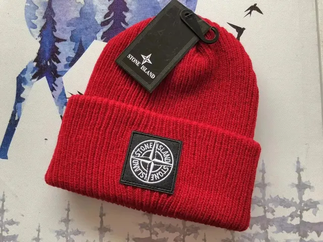 Stone Island Beanie Compass Patch