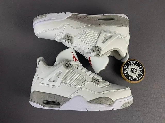 Air Jordan 4 Cement Grey