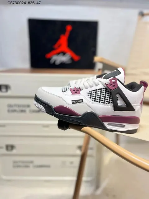 Air Jordan 4 Paname