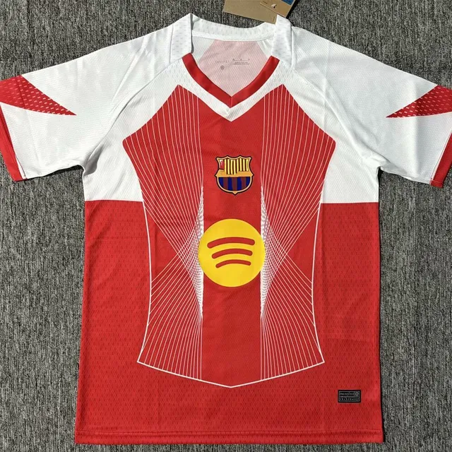 2526 Barcelona Red Special Edition T