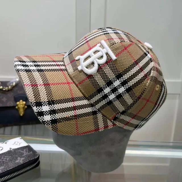 Burberry Baseball Cap Classic Check