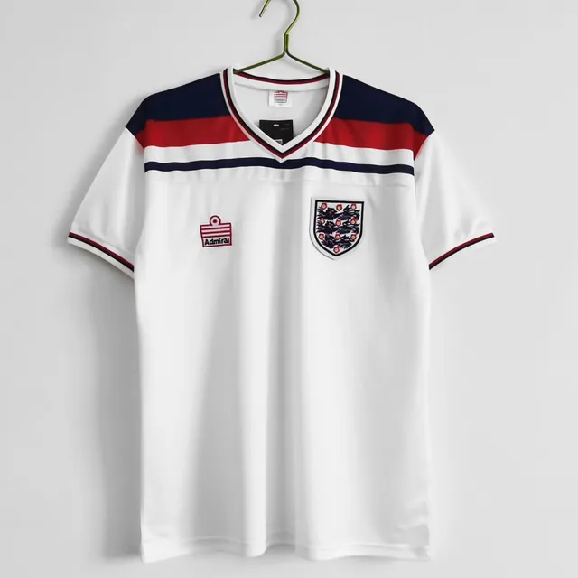 82英格兰主场