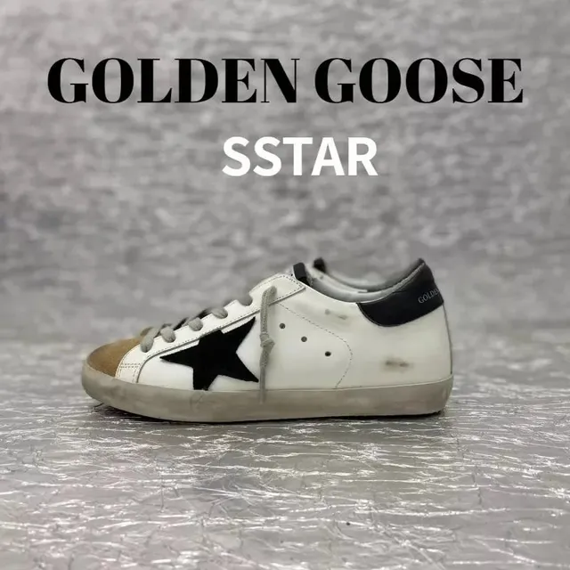 Golden Goose Superstar Distressed Star