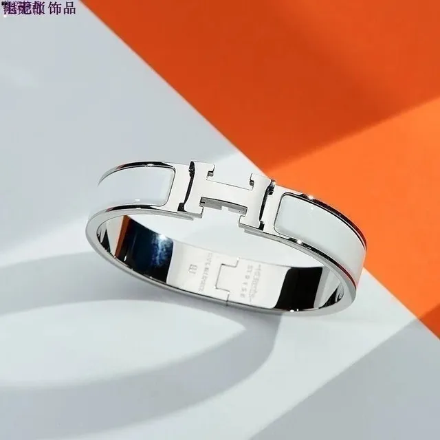 白金色白珐琅
