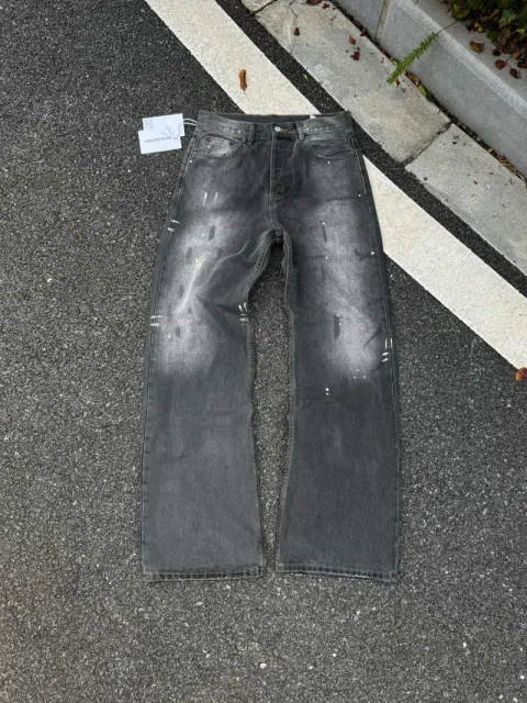 04-black