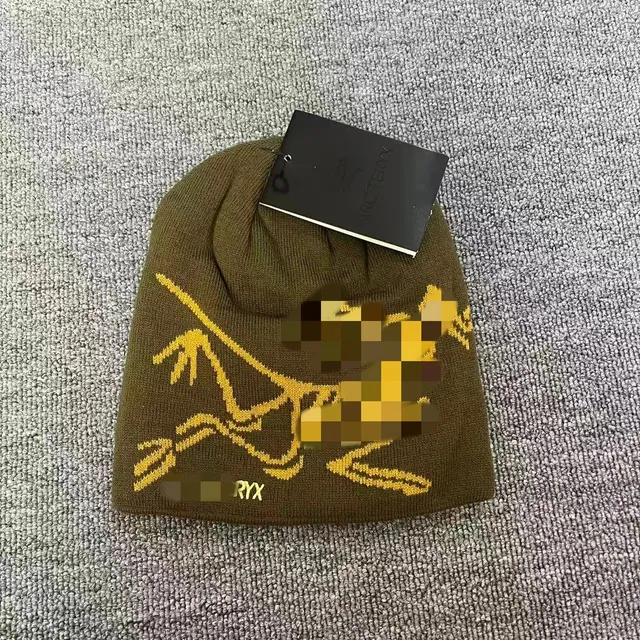 军绿色