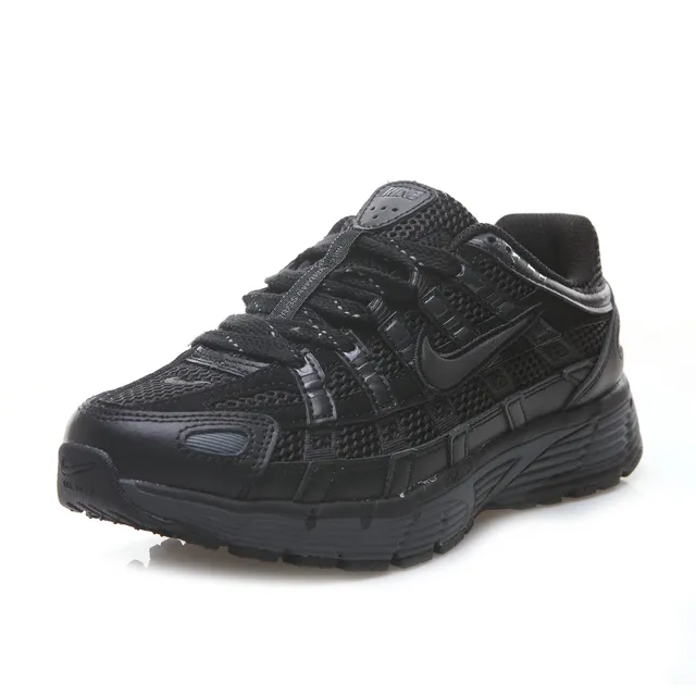 Nike Air Max Plus Triple Black