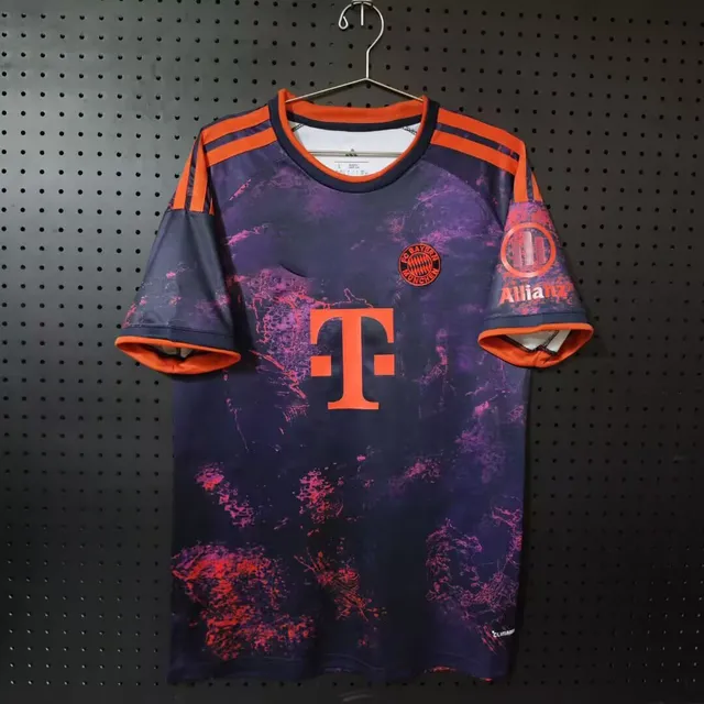 2627 Bayern Second Division