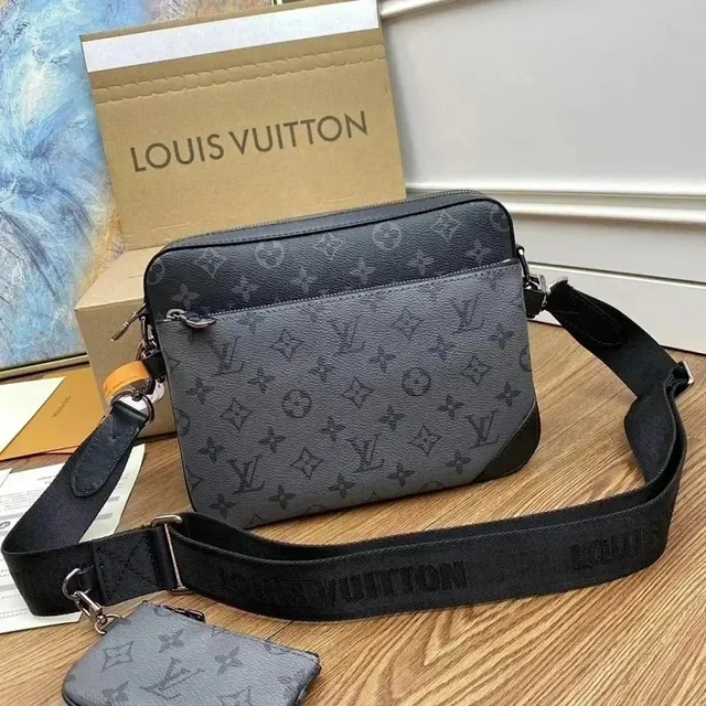 Louis Vuitton On The Go Monogram Eclipse