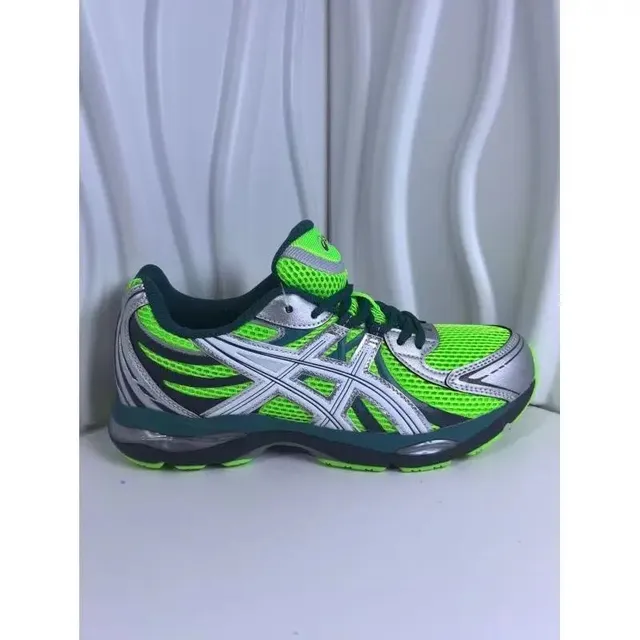 Asics Gel-Kayano 14