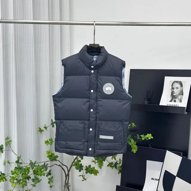 Canada Goose Puffer Vest Arctic Program Logo
