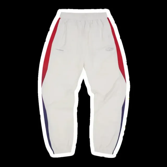 C42 white