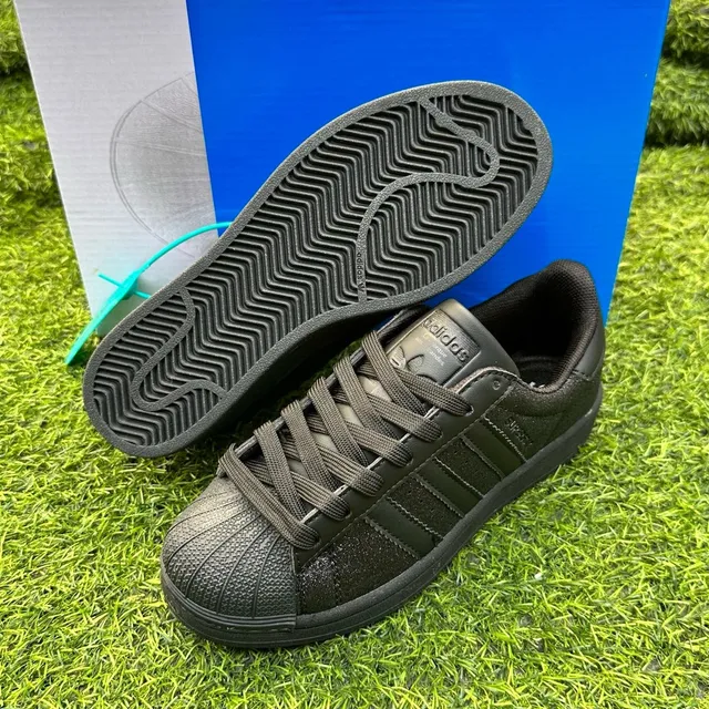 Adidas Superstar All Black