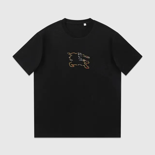 Burberry Graphic T-Shirt Equestrian Knight Logo