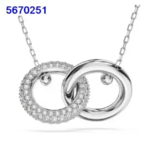 Double buckle diamond platinum necklace