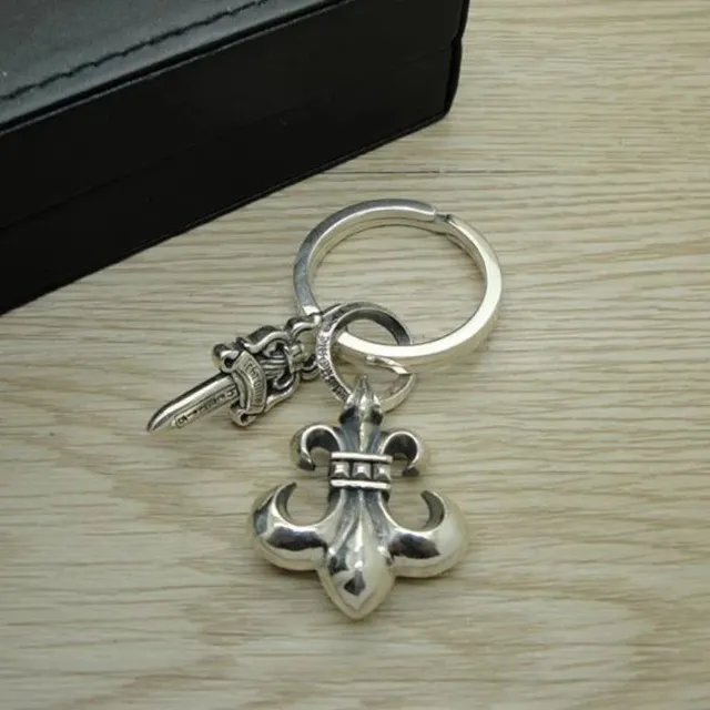I024