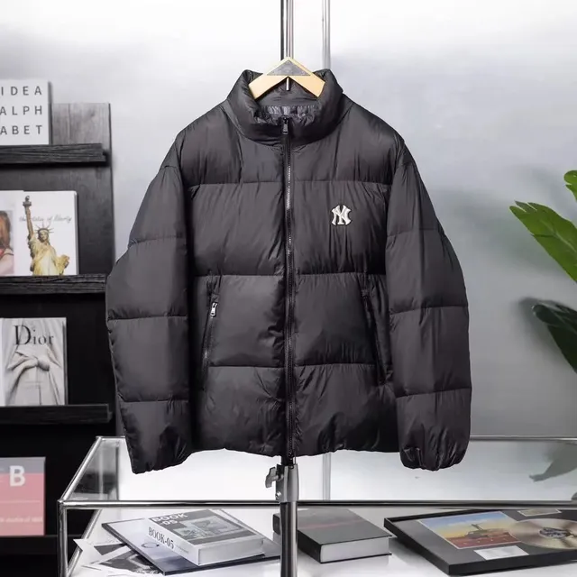 MLB Puffer Jacket NY Yankees Logo