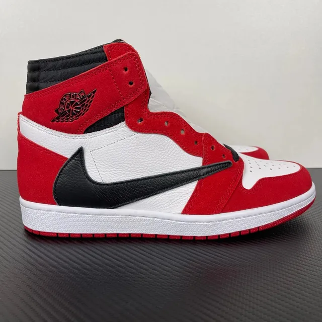 AJ1倒钩高帮黑白红DH3227-601
