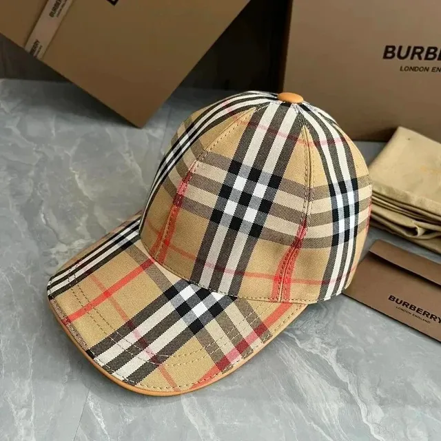Burberry Baseball Cap Classic Check