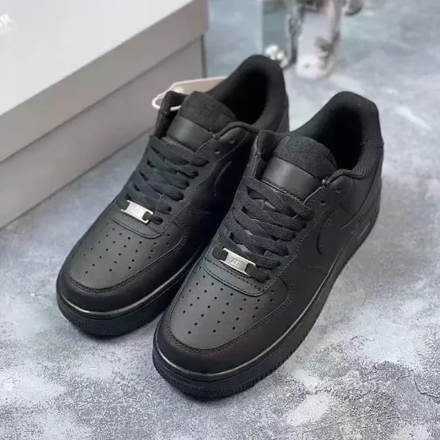 Nike Air Force 1 Low Triple Black