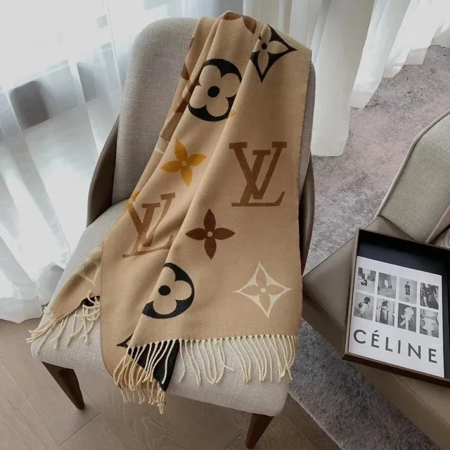 Louis Vuitton Monogram Shawl Multicolor