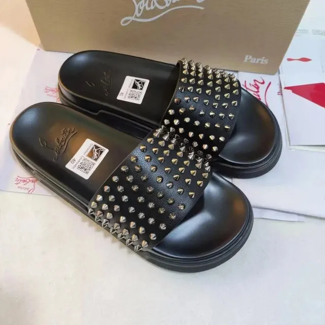 Christian Louboutin Louis Junior Spikes Studded