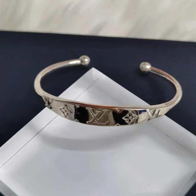 Louis Vuitton LV Cuff Bracelet